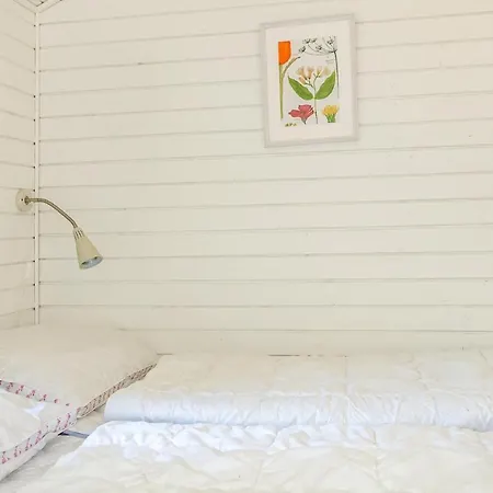 Amazing In Nex With 2 Bedrooms Casa de Férias Neksø